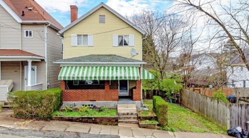 2213 Harrison St, Mckeesport, PA 15132-5833