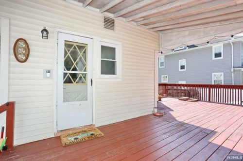 384 Elm Ave, Bogota NJ  07603-1501 exterior