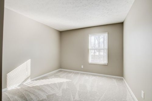 1513 Thornberry Rd, Amelia OH  45102-1772 exterior