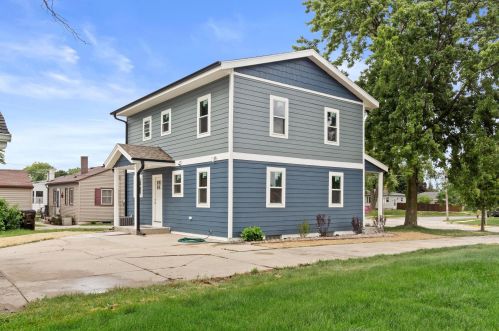 4549 Pennsylvania Ave, Milwaukee WI  53235-5627 exterior