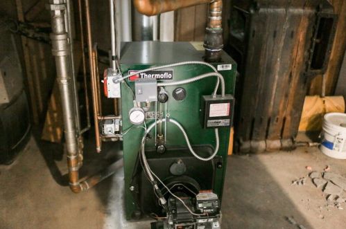 51 Zipporah St, North Providence RI  02911-2203 exterior