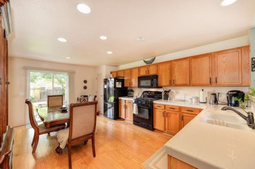 4313 Aubergine Way, Mather CA  95655-3031 exterior