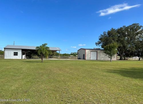 6900 84th Ave, Vero Beach FL  32967-4000 exterior