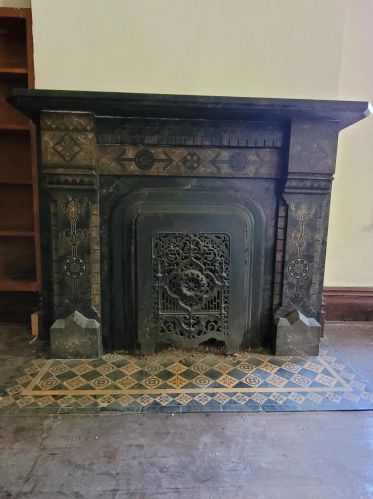 145 Pine St, Zanesville OH  43701-4238 exterior