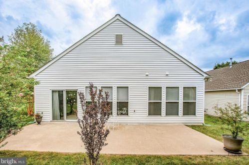 23 Brunswick Ct, Fredericksburg VA  22406-8409 exterior