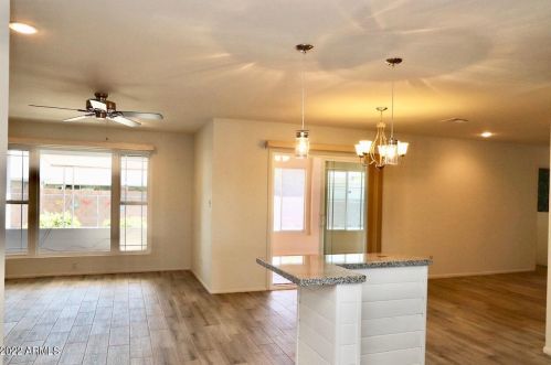 5923 Colby St, Mesa, AZ 85205
