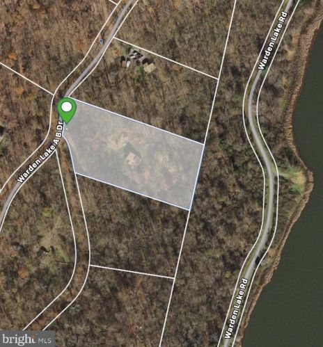 790 Warden Lake A B Dr, Wardensville, WV 26851-8178