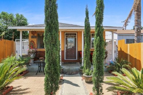 4280 Agnes Ave, Lynwood, CA 90262-4548