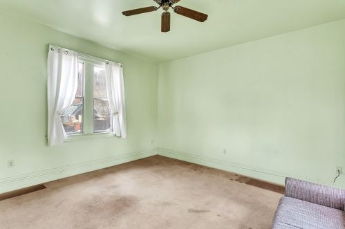 213 Penn St, Verona PA  15147-1024 exterior