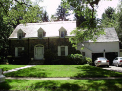 108 Arnold Rd, Newton, MA 02459-3044