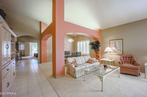 25435 Nottingham Dr, Chandler, AZ 85248-7935