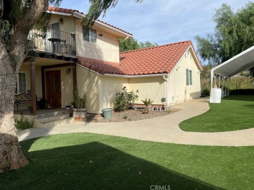 10262 Sierra Ct, Santa Clarita, CA 91390-2515