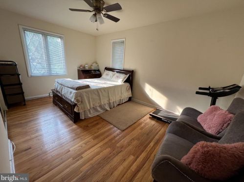 890 Belfry Dr, Blue Bell PA  19422-1298 exterior