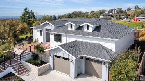 3711 Llyn Glaslyn Pl, Santa Rosa CA  95403-0950 exterior