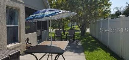 2512 Balmoral Dr, Kissimmee FL exterior