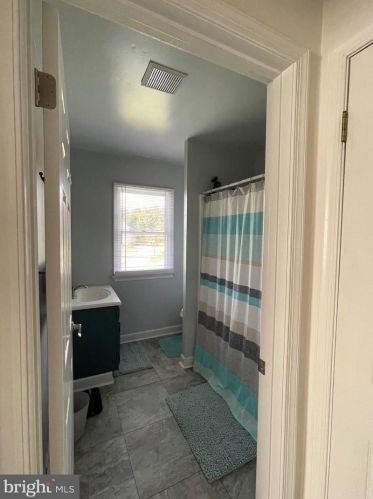 102 Springfield Way, Dover DE  19904-9114 exterior