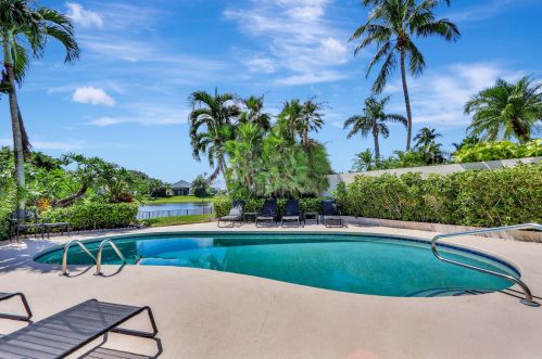 13749 Parc Dr, West Palm Beach, FL 33410-1244
