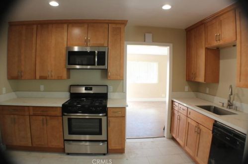 2519 Graham Ave, Redondo Beach, CA 90278-2123