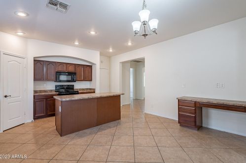 42763 Venture Rd, Maricopa AZ  85138-2359 exterior