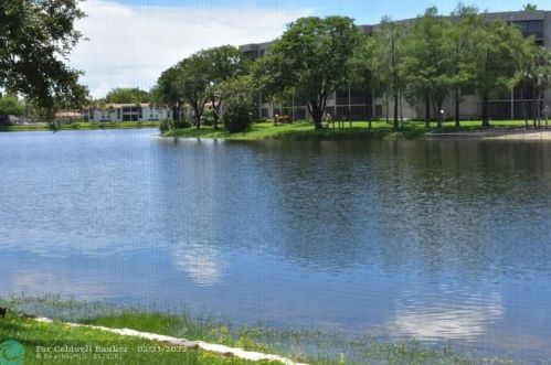 11320 14 Ct, Hollywood FL 33020-2518 exterior