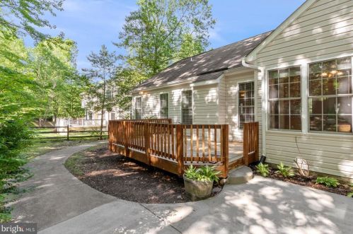 10805 Chancellorsville Dr, Spotsylvania VA  22553-3929 exterior