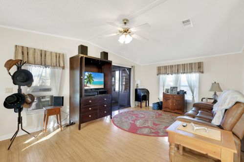 243 Mangrove Bay Pl, Fort Pierce FL  34982-7929 exterior