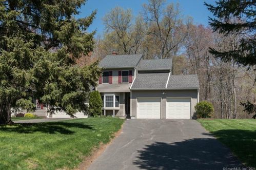 500 Sleepy Holw, Windsor, CT 06095-2039