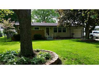 8 Karis St, Waterville, OH 43566-1039