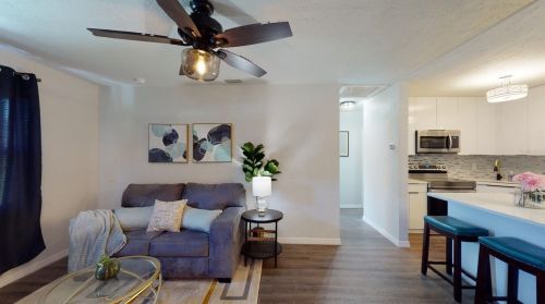 760 38th Ave, Saint Petersburg, FL 33704-1258