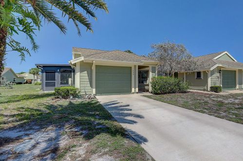 1488 Colchester Cir, Fort Pierce, FL 34952-4255