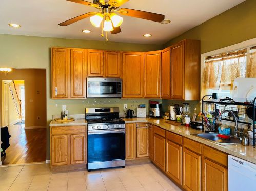 73 14 St, Bayonne NJ  07002-3508 exterior