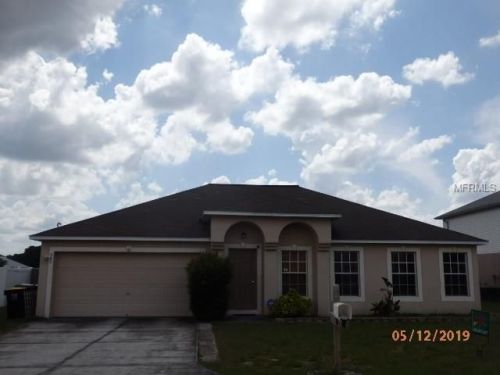 841 Sun Ridge Village Dr, Winter Haven, FL 33880-1970