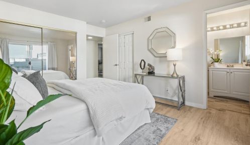 858 Boardwalk Pl, Redwood City CA  94065-1806 exterior