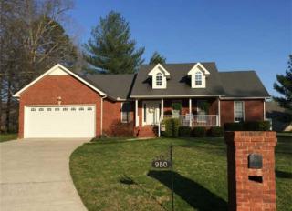 950 Country Estates Dr, Winchester, TN 37398-4611