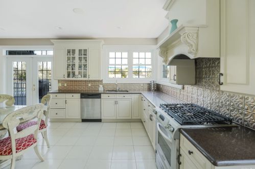 3485 Main Bayview Rd, Southold NY  11971-4210 exterior