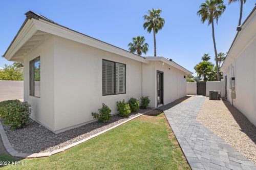 8500 Aster Dr, Scottsdale AZ  85260-5308 exterior