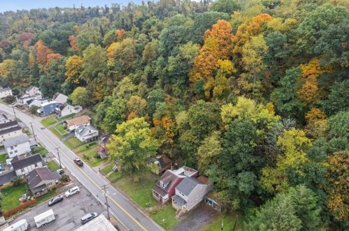 3364 Spring Garden Rd, Pittsburgh PA  15212-1254 exterior