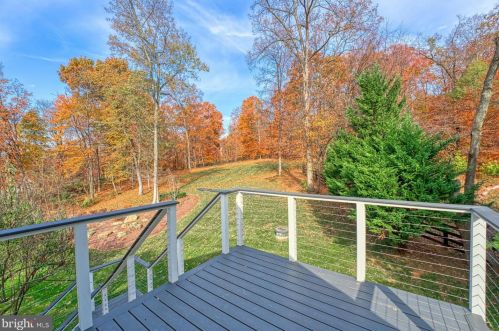 40280 Spectacular Bid Pl, Leesburg VA  20176-7173 exterior