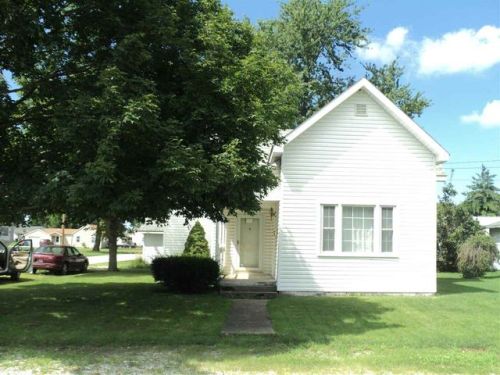 301 Sixth St, Fairmount, IN 46928-1411