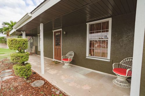319 Faith Ter, Fort Pierce, FL 34983-3154