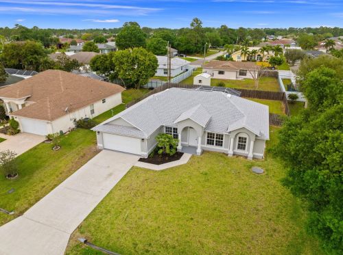 1431 Dimperio Ave, Fort Pierce, FL 34953-7037