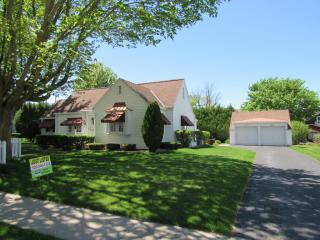 227 Cleveland St, Brillion, WI 54110-1301