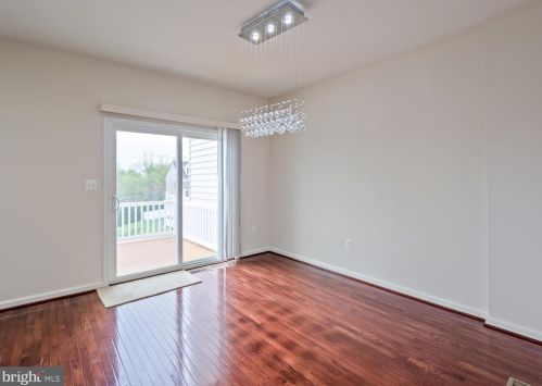 1708 Rockledge Ter, Woodbridge VA  22192-2508 exterior