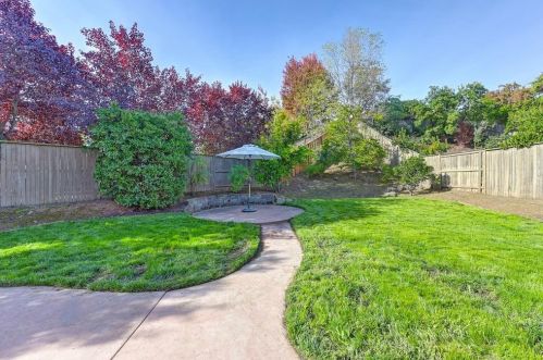6040 Edgehill Dr, Folsom CA  95762-5474 exterior