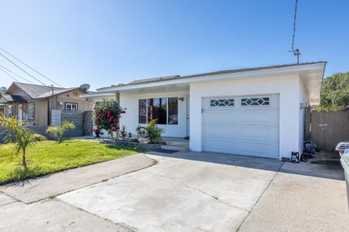 333 7th St, Greenfield, CA 93927-5115