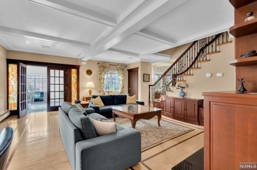 243 Morningside Ave, Cliffside Park NJ  07010-1406 exterior