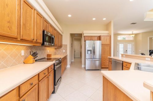 8461 Delta Ct, Brooksville FL  34613-4052 exterior