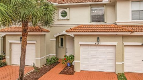 6017 Seminole Gardens Cir, West Palm Beach, FL 33418-6582