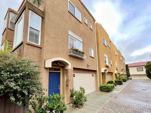 1893 Robinson Ave, San Diego, CA 92103-4657