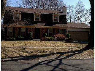 2258 Saint James Woods Blvd, Toledo, OH 43617-2214